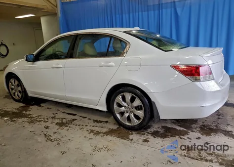 2010 Honda Accord Exl z USA, uszkodzony, nr VIN 1HGCP2F84AA110757
